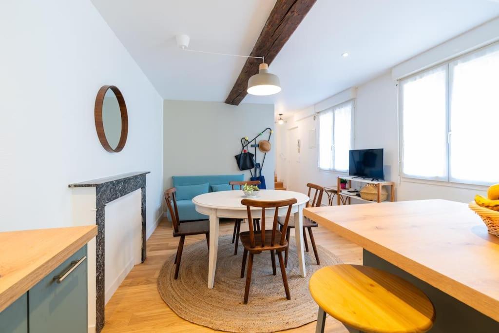 Appartement Meuse & Mono, En Hyper Centre Charleville-Mezieres Luaran gambar
